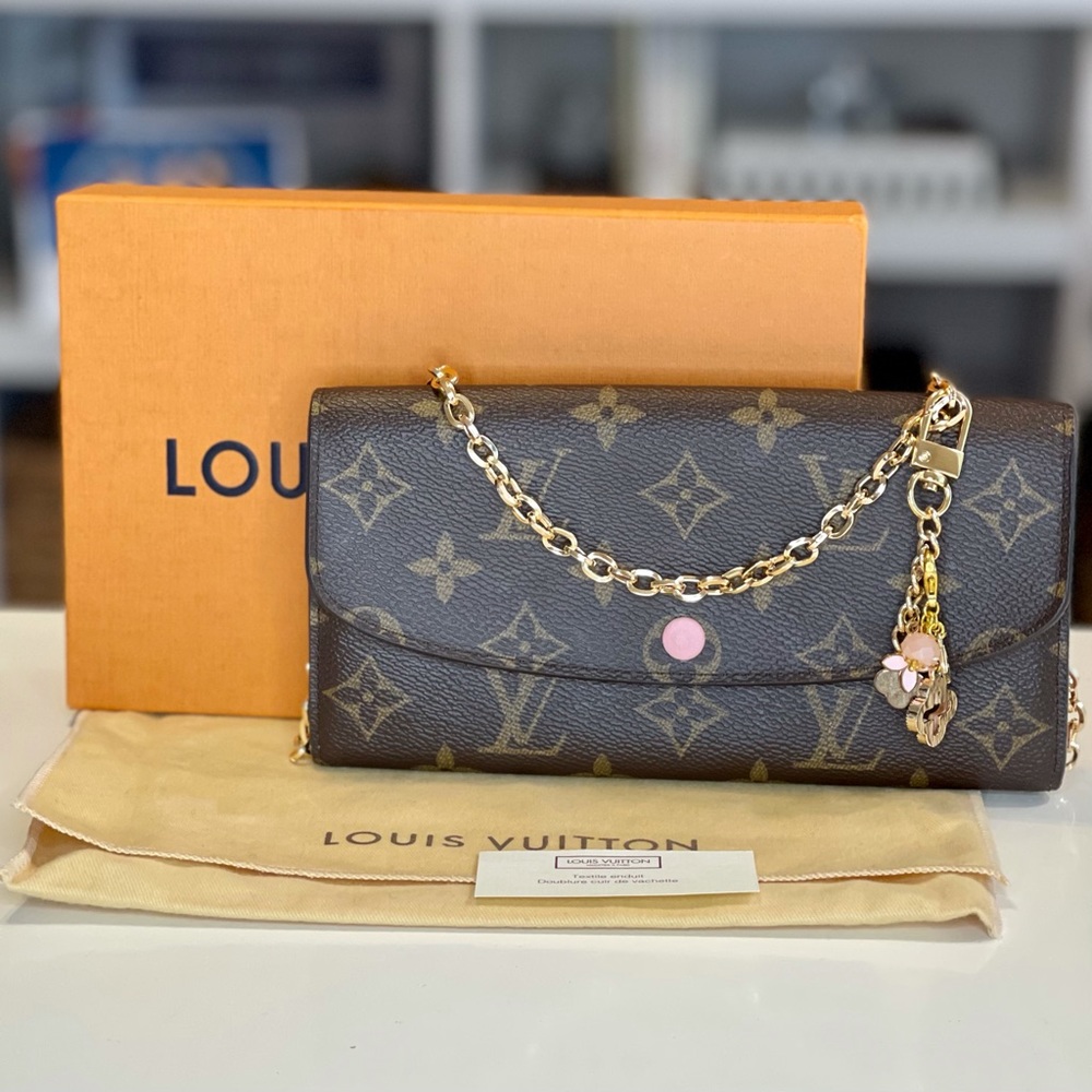 Auth Louis Vuitton Monogram Emilie Chained Wallet